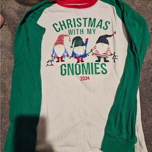 Place Green and White Christmas Gnomes Long Sleeve Tee